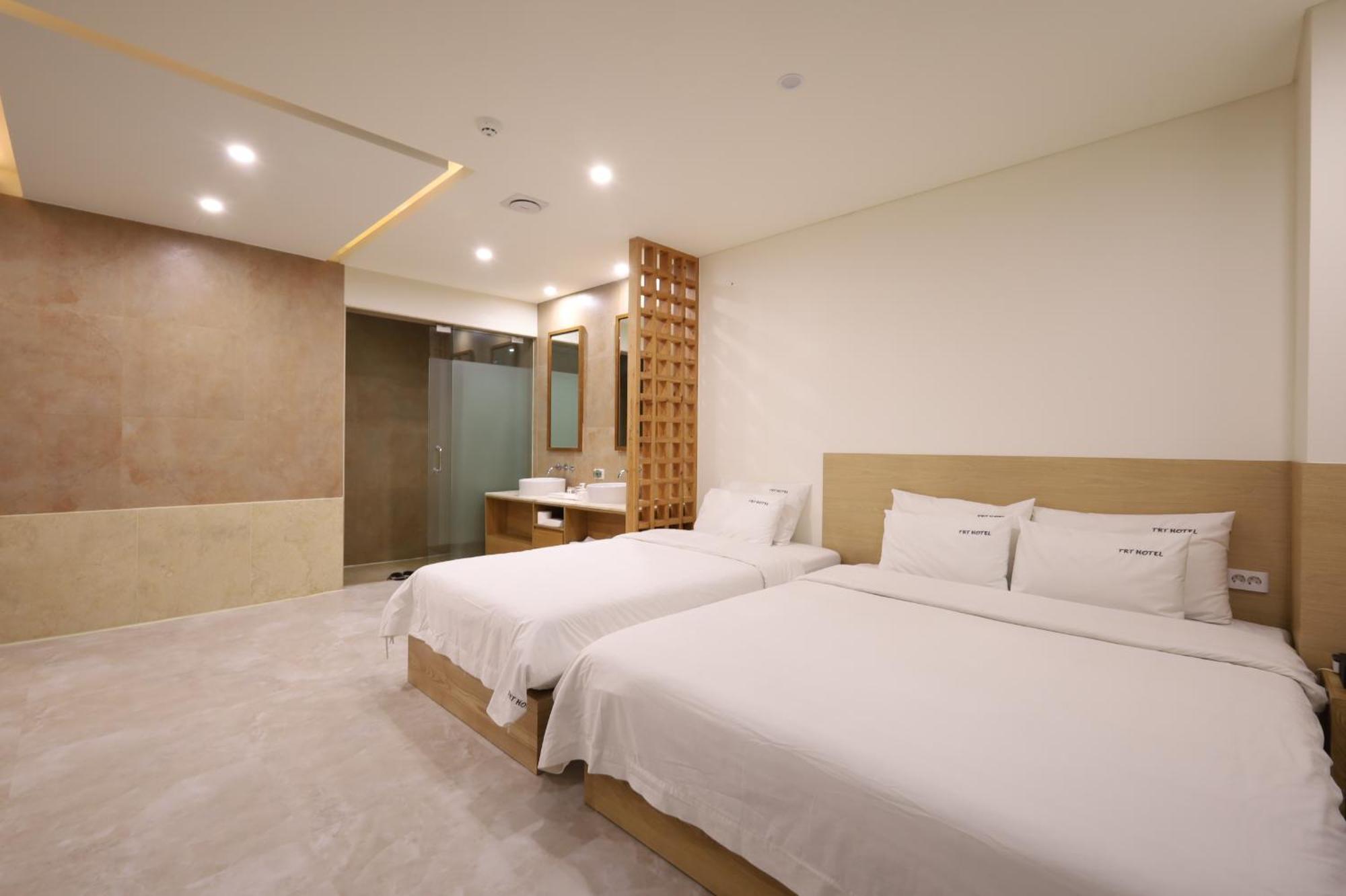 Trt Hotel Busan Exterior foto
